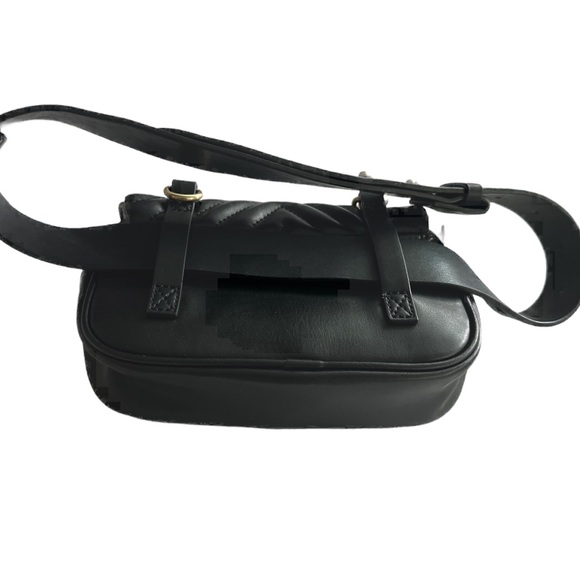 Zara Basics Faux Leather Crossbody - Picture 4 of 8